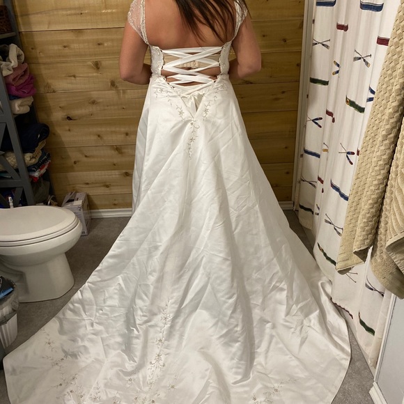 Original Maggie Sottero Couture Bridal Gown - Picture 5 of 8